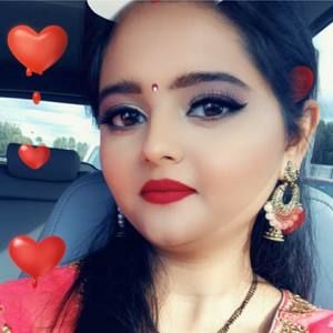 Meet your Posher, Divya